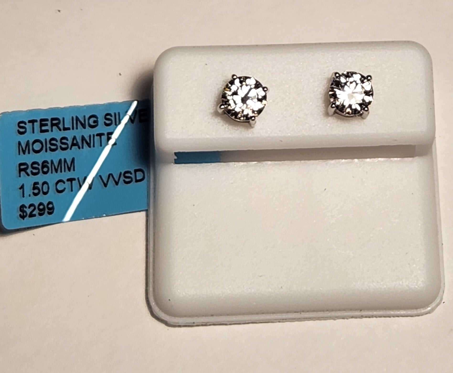 sterling silver 925  1.50 ctw 6 mm moissanite stud earrings